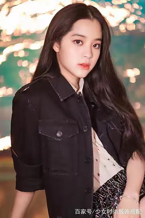欧阳娜娜最新写真图片大全呈现独特魅力风采