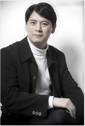 演员牛宝军，探索小巷中的独特味蕾之旅