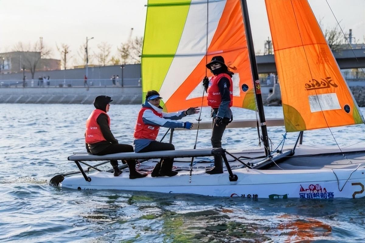 最新西港，乘风破浪，扬帆起航的励志之旅