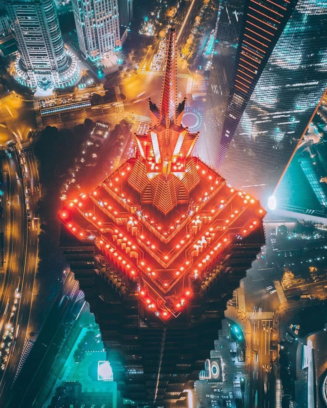 上海最新简介——科技繁华之巅，未来生活之典范