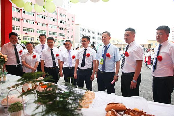 最新美食台，烹饪技能进阶指南
